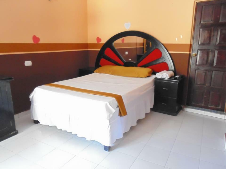 Hotel Leones Marinos San Miguel Buitenkant foto